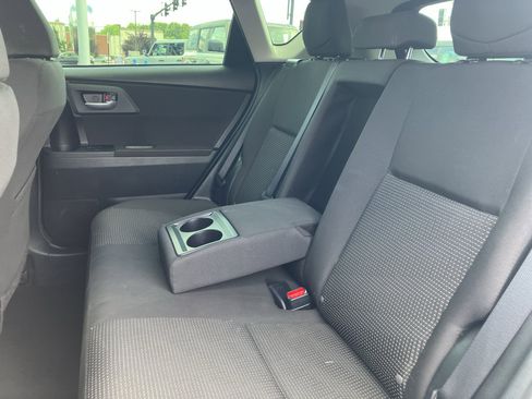 Used 2017 Toyota Corolla iM FWD image 25