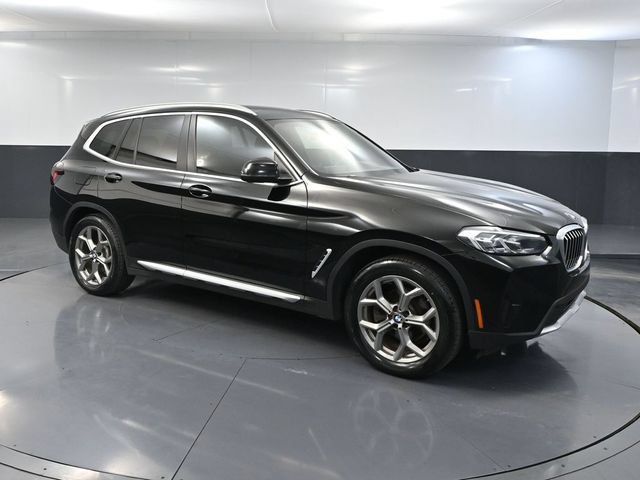Used 2022 BMW X3 xDrive30i AWD/4WD image 1