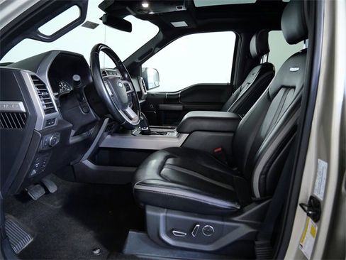 Used 2018 Ford F150 Platinum w/ Equipment Group 701A Luxury image 18