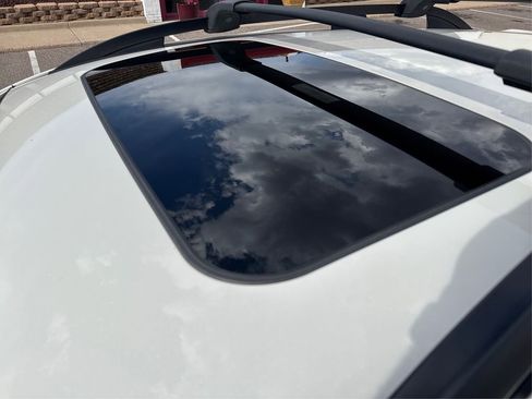 Used 2019 Subaru Crosstrek 2.0i Limited w/ Moonroof Package w/Navigation image 13