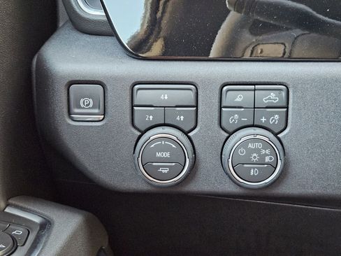 New 2026 Chevrolet Silverado 3500 LT w/ Texas Edition image 23