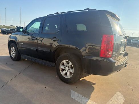 Used 2009 GMC Yukon SLE w/ Convenience Package RWD image 4