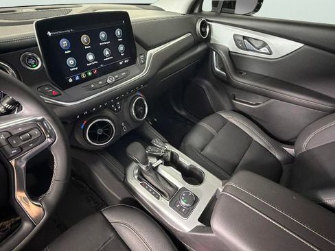 Used 2023 Chevrolet Blazer LT w/ Midnight/Sport Edition FWD image 19