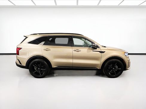 Used 2021 Kia Sorento S w/ Panoramic Sunroof Package FWD image 24