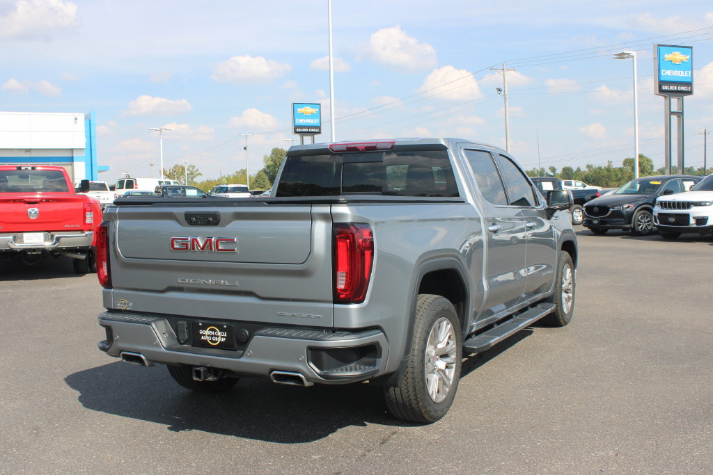 Used 2023 GMC Sierra 1500 Denali AWD/4WD image 9