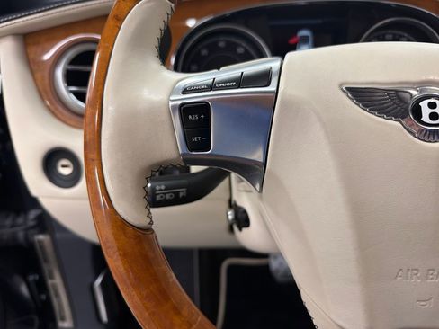 Used 2016 Bentley Continental GT AWD/4WD image 18