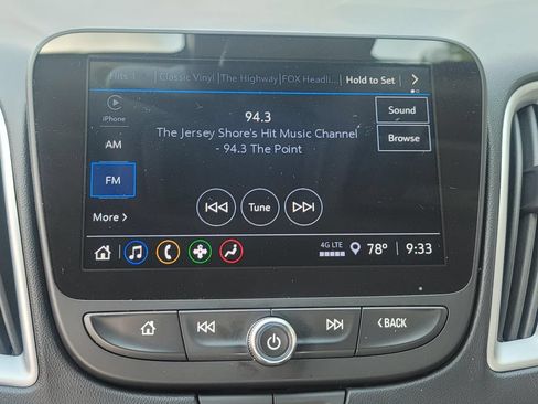 Used 2023 Chevrolet Malibu LT FWD image 26