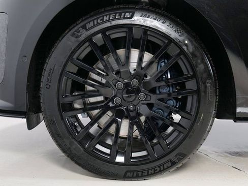 New 2026 Land Rover Range Rover Sport image 9