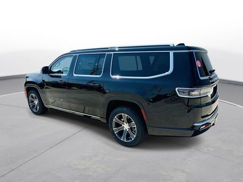 New 2024 Jeep Grand Wagoneer L 4WD w/ Convenience Group III image 45