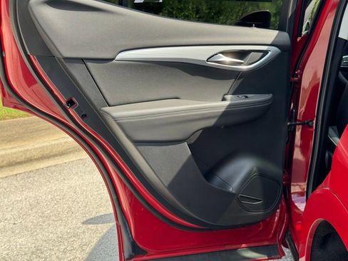 New 2025 Buick Envision Avenir image 20