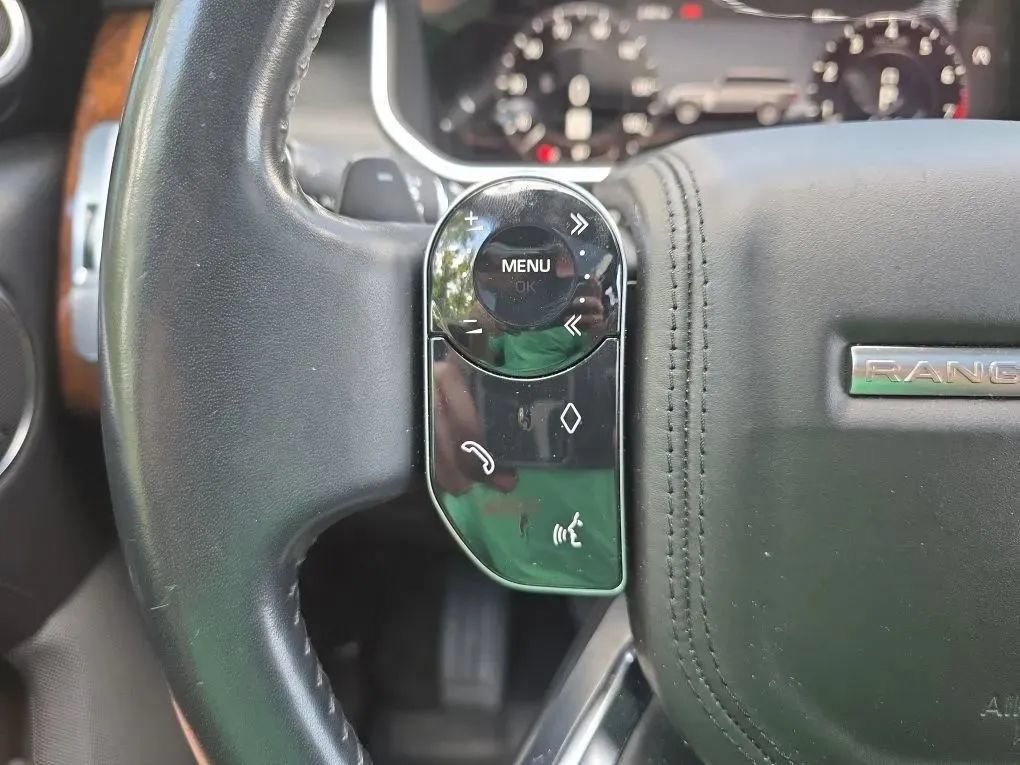 Used 2020 Land Rover Range Rover HSE AWD/4WD image 19