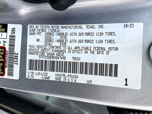 Used 2024 Toyota Tundra Capstone AWD/4WD image 35