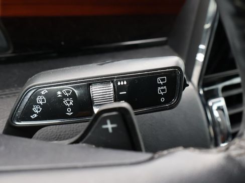 Used 2019 Lincoln Navigator Reserve AWD/4WD image 22