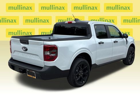 New 2026 Ford Maverick XLT w/ Equipment Group 301A AWD/4WD image 4