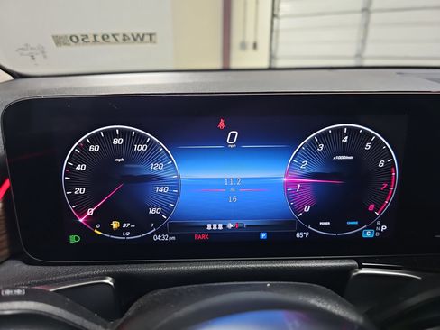 New 2026 Mercedes-Benz GLB 250 image 19