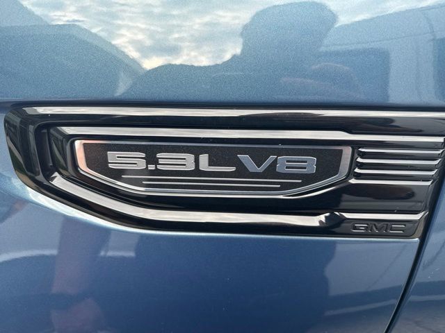 Used 2025 GMC Sierra 1500 Elevation w/ Elevation Premium Package AWD/4WD image 7
