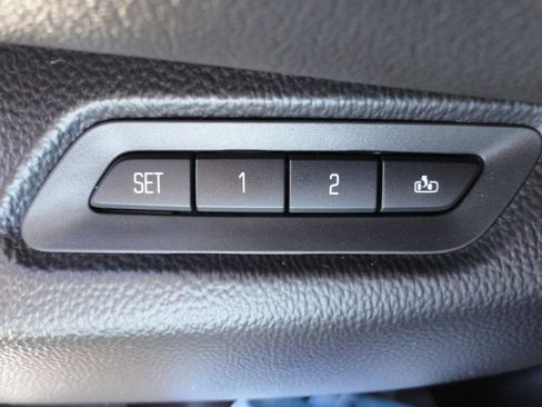 Used 2015 Cadillac Escalade Premium RWD image 37