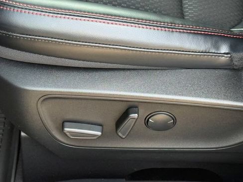 Used 2023 Ford Escape ST-Line w/ Tech Pack #1 AWD/4WD image 8