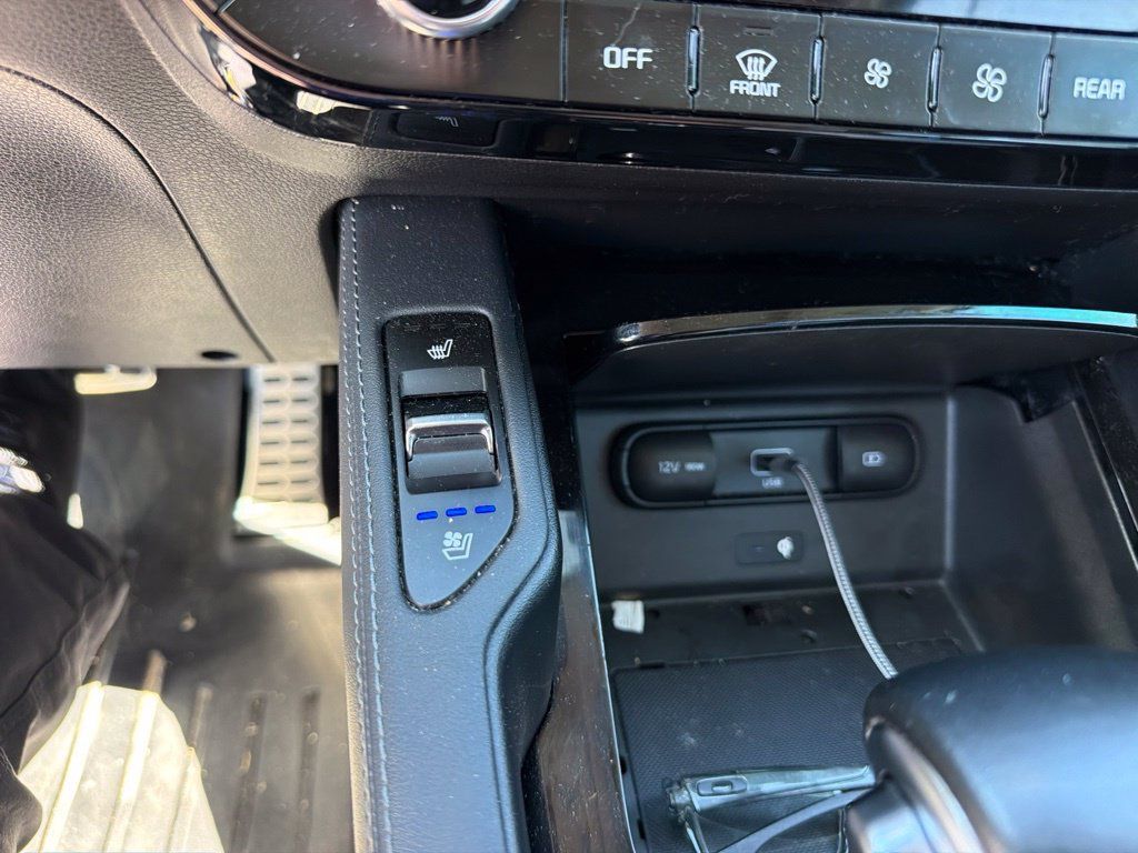 Used 2022 Kia Telluride SX w/ SX Prestige Package AWD/4WD image 7