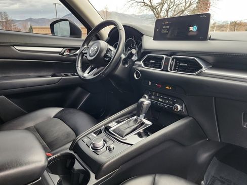 Used 2021 MAZDA CX-5 Touring image 16