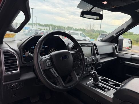 Used 2015 Ford F150 XLT w/ Equipment Group 302A Luxury AWD/4WD image 13