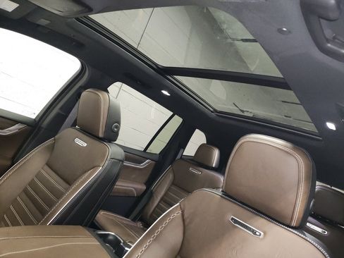 New 2026 GMC Acadia Denali Ultimate w/ LPO, Floor Liner Package image 26