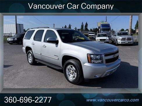 Used 2013 Chevrolet Tahoe LT w/ Luxury Package AWD/4WD image 9