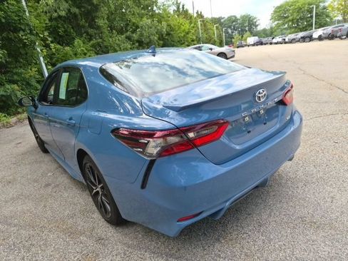 Used 2024 Toyota Camry SE w/ Cold Weather Package FWD image 7