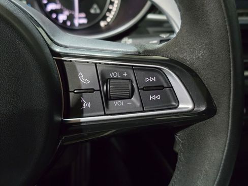 Used 2022 Alfa Romeo Stelvio Quadrifoglio w/ Active Assist Plus Package image 17