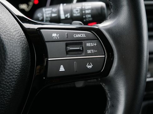 Used 2024 Honda Pilot EX-L image 30