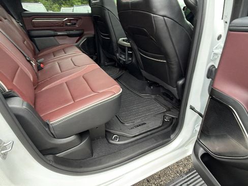 Used 2025 RAM 1500 Limited AWD/4WD image 23