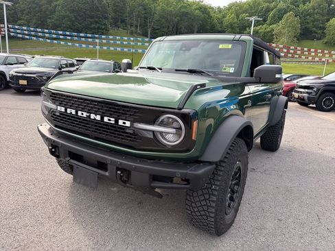 Used 2024 Ford Bronco Wildtrak AWD/4WD image 10