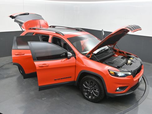 Used 2021 Jeep Cherokee Latitude Lux 80th Anniv w/ Quick Order Package 26U 80TH AWD/4WD image 39