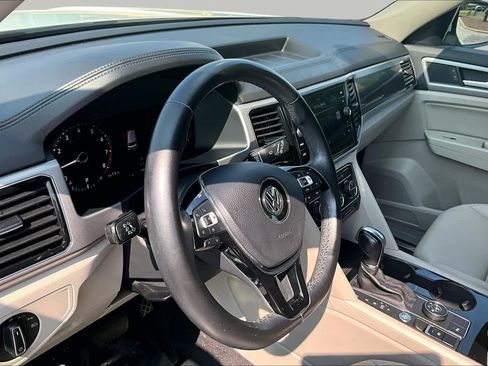 Used 2019 Volkswagen Atlas SEL AWD/4WD image 18