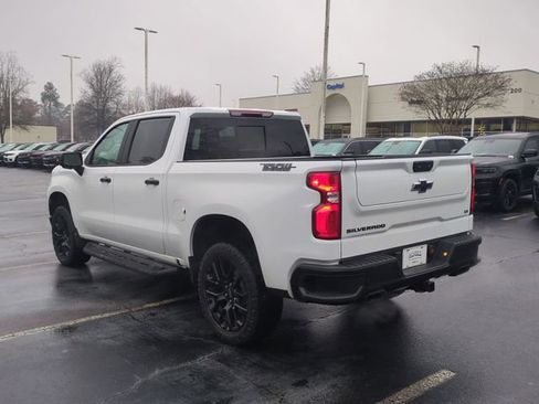 Used 2024 Chevrolet Silverado 1500 LT Trail Boss w/ LT Trail Boss Premium Package image 3
