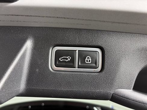Used 2023 Kia Sorento EX w/ Panoramic Sunroof Package FWD image 33