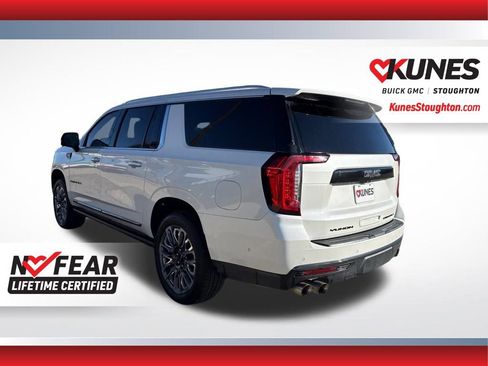 Used 2023 GMC Yukon XL Denali Ultimate image 9