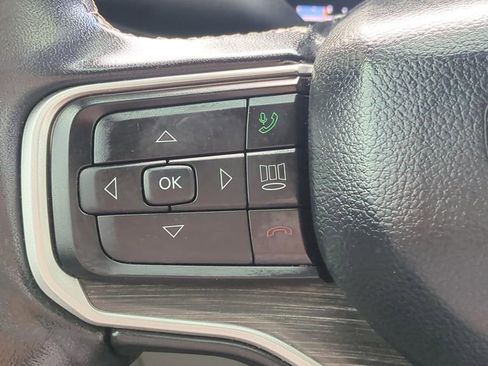 Used 2023 Jeep Wagoneer Series III w/ Preferred Equipment Group image 19