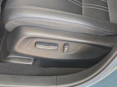 Used 2024 Honda HR-V EX-L image 14