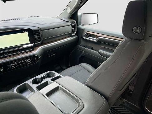 Used 2023 Chevrolet Silverado 1500 LT image 21