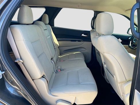 Used 2021 Dodge Durango SXT image 27