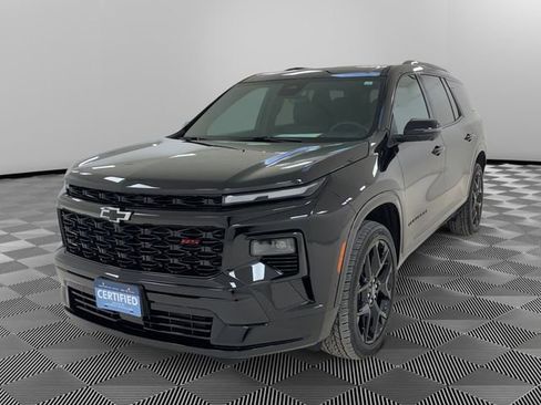 Certified 2024 Chevrolet Traverse RS w/ LPO, Floor Liner Package image 7