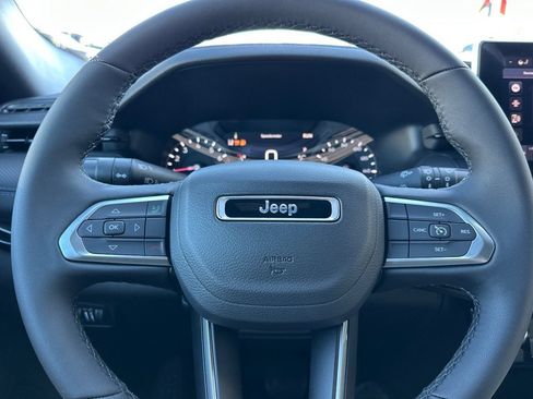 New 2026 Jeep Compass Latitude AWD/4WD image 24