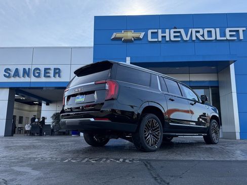 New 2026 GMC Yukon XL Elevation w/ Elevation Premium Package image 9