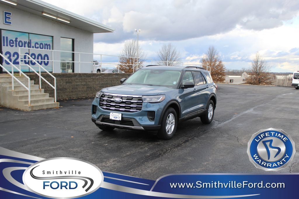 New 2026 Ford Explorer Active AWD/4WD image 1