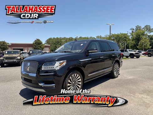 Used 2019 Lincoln Navigator Reserve AWD/4WD image 8