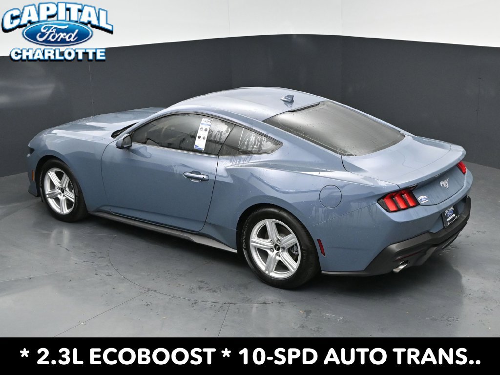 Used 2026 Ford Mustang Coupe RWD image 28