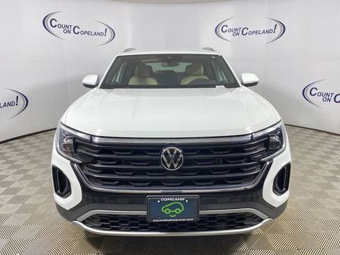 Used 2024 Volkswagen Atlas Cross Sport SE image 10