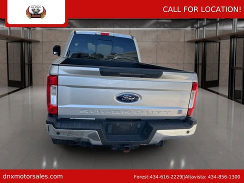 Used 2019 Ford F250 Lariat w/ Lariat Ultimate Package image 3