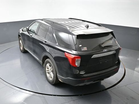 Used 2022 Ford Explorer XLT w/ Equipment Group 202A image 16